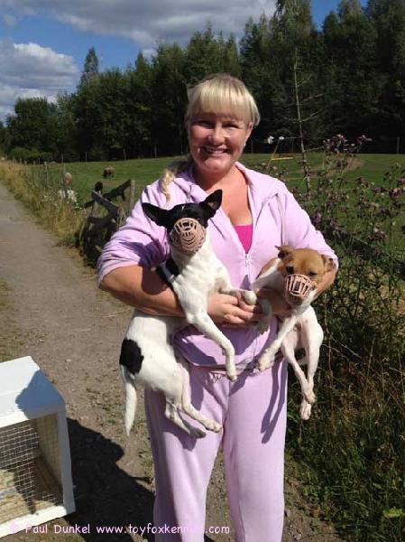 Valmiina RR-treeneihin! Kuvassa Miina, Olivia ja Jonna.